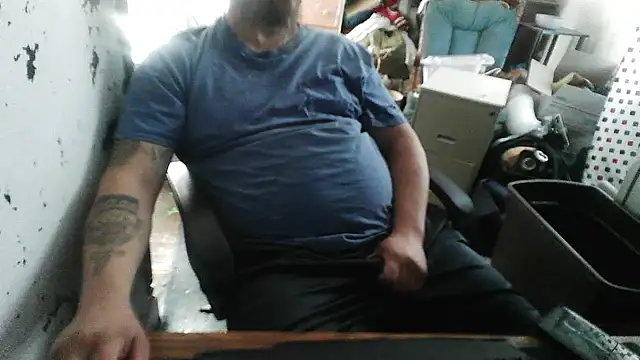 Snapshot of slickwill123 chatting on 03-14-26, 01:49 slickwill123 online show from 03-14-26, 01:49