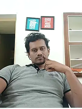 Snapshot of Long_Laster chatting on 01-09-25, 12:52 Long Laster online show from 01-09-25, 12:52