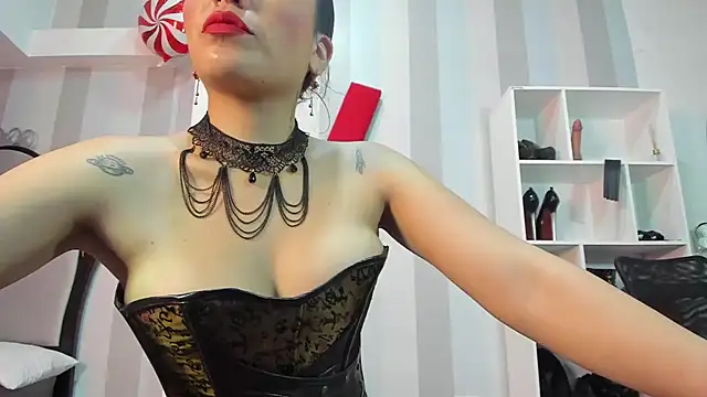 Snapshot of MeliizaQueen chatting on 01-21-25, 11:56 MeliizaQueen online show from 01-21-25, 11:56