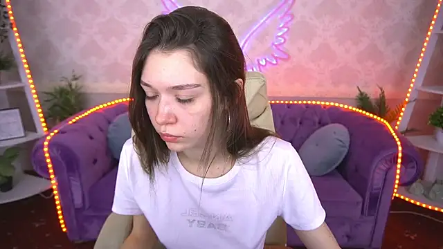 Cherry Wipe online show from 01-28-25, 01:59