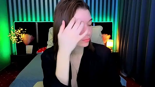 Cherry Wipe online show from 04-16-26, 06:03