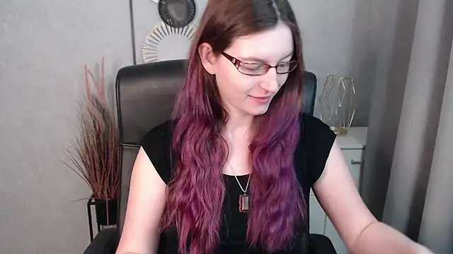 emmaxDelight online show from 01-22-25, 06:42