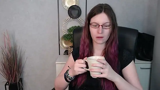 emmaxDelight online show from 02-14-25, 06:34