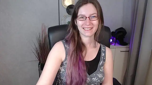 emmaxDelight online show from 09-24-25, 06:17