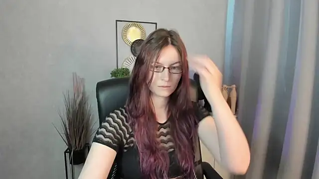 emmaxDelight online show from 04-16-26, 05:19