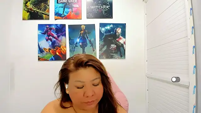 Snapshot of victoria_love89 chatting on 06-06-26, 10:36 victoria love89 online show from 06-06-26, 10:36