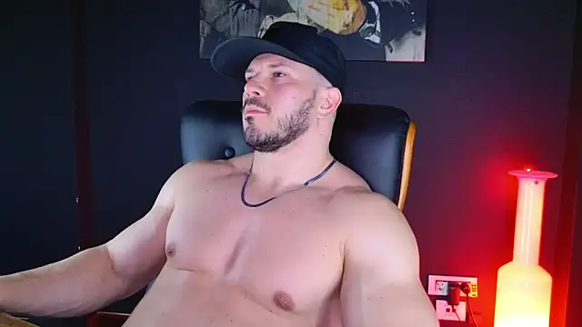 Snapshot of AngeloEric chatting on 12-06-24, 03:33 AngeloEric online show from 12-06-24, 03:33