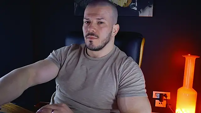 Snapshot of AngeloEric chatting on 01-23-25, 05:56 AngeloEric online show from 01-23-25, 05:56