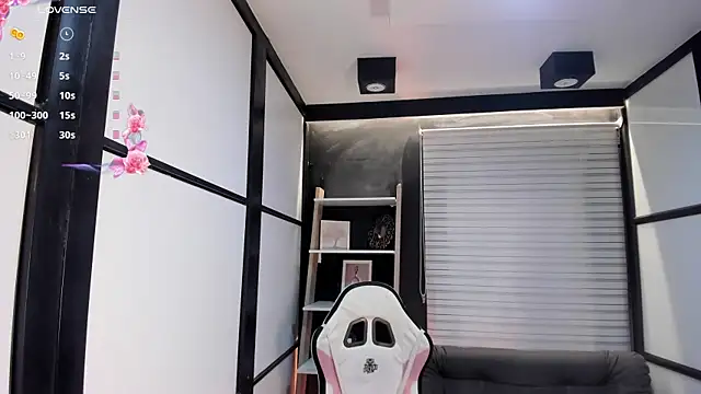 lilithTeen1  online show from 01-30-25, 07:39