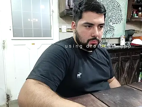 Snapshot of benitez_juan chatting on 02-05-26, 12:59 benitez juan online show from 02-05-26, 12:59