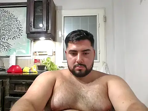 Snapshot of benitez_juan chatting on 02-15-26, 03:36 benitez juan online show from 02-15-26, 03:36