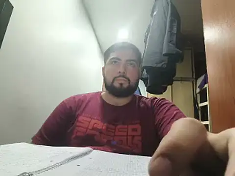 Snapshot of benitez_juan chatting on 04-04-26, 12:09 benitez juan online show from 04-04-26, 12:09