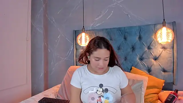 aprill21  online show from 12-20-24, 10:22