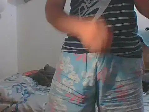 Snapshot of Gasparin32 chatting on 03-09-25, 09:46 Gasparin32 online show from 03-09-25, 09:46