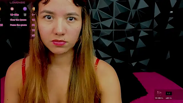 Sofiapeachh online show from 03-07-25, 12:37