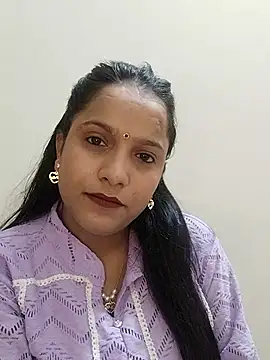 Snapshot of Simran-Kaur143 chatting on 07-17-26, 07:19 Simran-Kaur143 online show from 07-17-26, 07:19
