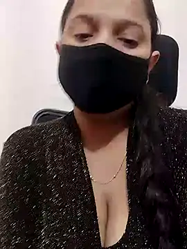 Snapshot of Simran-Kaur143 chatting on 07-28-26, 06:42 Simran-Kaur143 online show from 07-28-26, 06:42