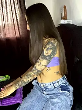  Luuna online show from 11-23-25, 06:19