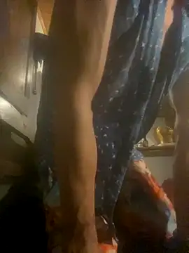 laye19 online show from 10-22-25, 04:24