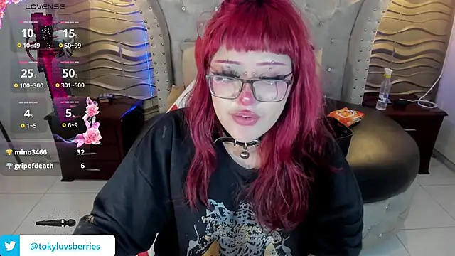 toky doll online show from 01-07-25, 11:14