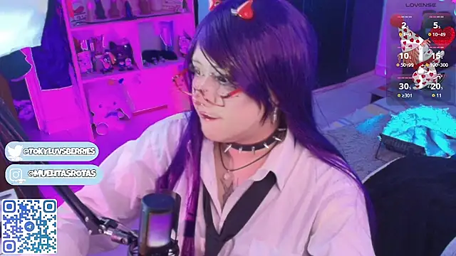 toky doll online show from 06-10-26, 06:23