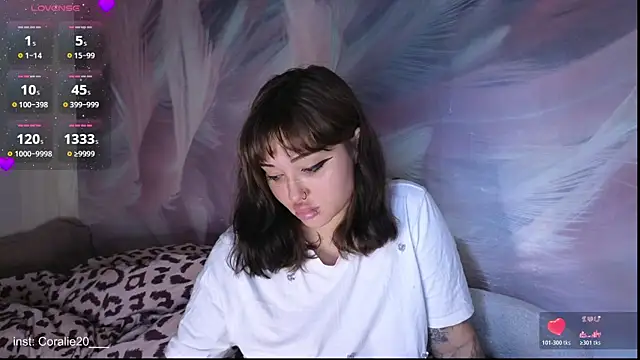 Coralie20  online show from 06-28-26, 11:16