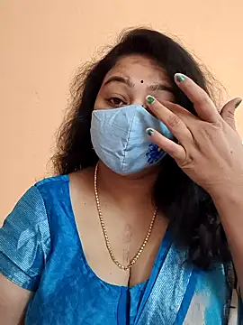 Snapshot of neelu-hoty chatting on 02-12-25, 12:58 neelu-hoty online show from 02-12-25, 12:58