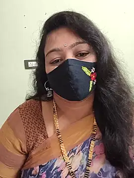 Snapshot of neelu-hoty chatting on 10-15-25, 03:34 neelu-hoty online show from 10-15-25, 03:34