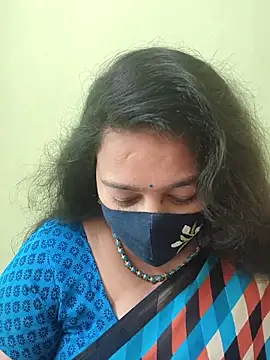 neelu-hoty online show from 05-17-26, 11:06