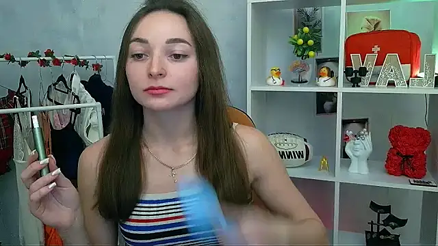  Barbie Kiss  online show from 02-03-26, 03:39