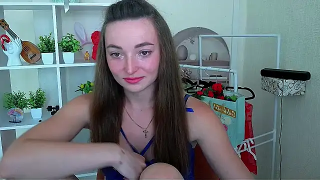  Barbie Kiss  online show from 06-30-26, 03:35