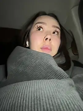 Asian Asami online show from 01-25-25, 06:13