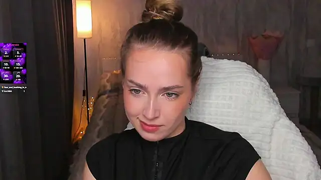 Snapshot of YaraKroft_ chatting on 07-28-26, 11:17 YaraKroft online show from 07-28-26, 11:17