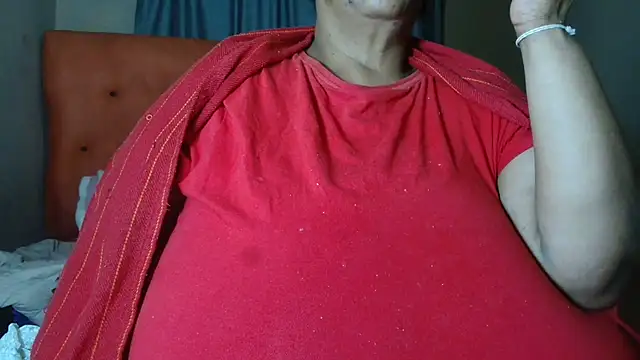 tinagiant online show from 05-07-26, 06:35
