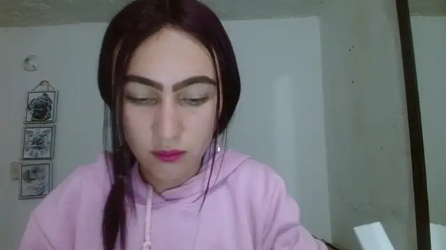 Snapshot of SexyTokio4 chatting on 02-06-25, 11:21 SexyTokio4 online show from 02-06-25, 11:21