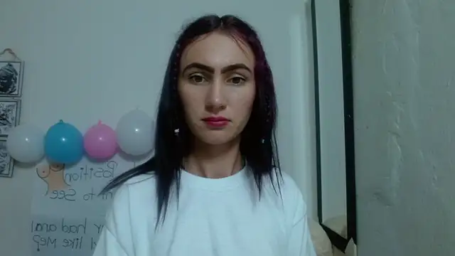 Snapshot of SexyTokio4 chatting on 02-08-25, 01:00 SexyTokio4 online show from 02-08-25, 01:00