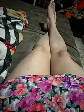 heena13 online show from 11-23-25, 11:43