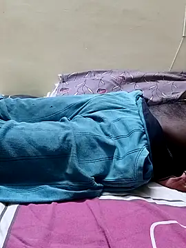 Chocolate stud10 online show from 10-23-25, 09:46