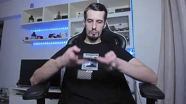 ToddClaytonn online show from 10-31-25, 11:39