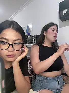 Snapshot of Sofia__cute3 chatting on 09-26-25, 02:48 Sofia cute3 online show from 09-26-25, 02:48