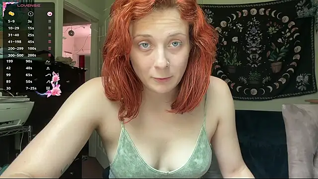 Snapshot of Aria_Fields chatting on 07-28-26, 06:20 Aria Fields online show from 07-28-26, 06:20