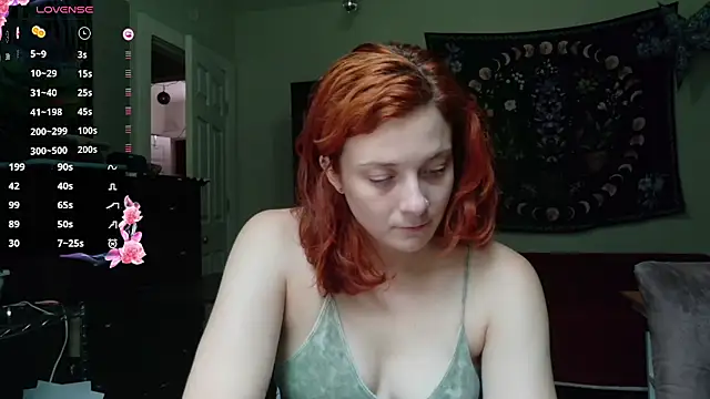 Snapshot of Aria_Fields chatting on 08-05-26, 04:54 Aria Fields online show from 08-05-26, 04:54