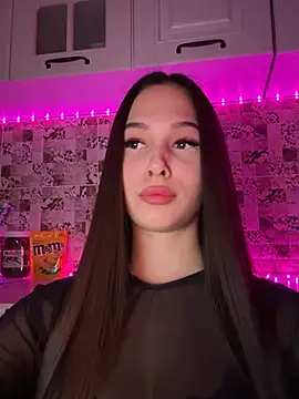 EricaWalls online show from 02-17-25, 07:31