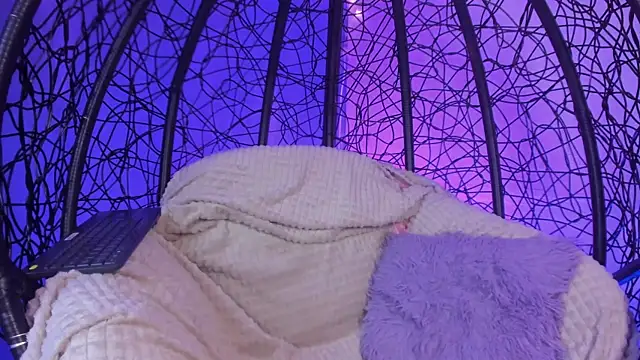 vanelope11 online show from 02-06-25, 06:56