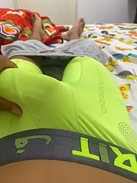 Snapshot of Darwin_65Z chatting on 12-30-24, 08:58 Darwin 65Z online show from 12-30-24, 08:58