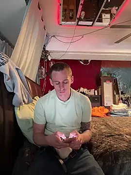 PeytonJohnn online show from 02-20-26, 05:02