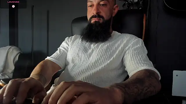 axxelrich  online show from 09-15-25, 04:23