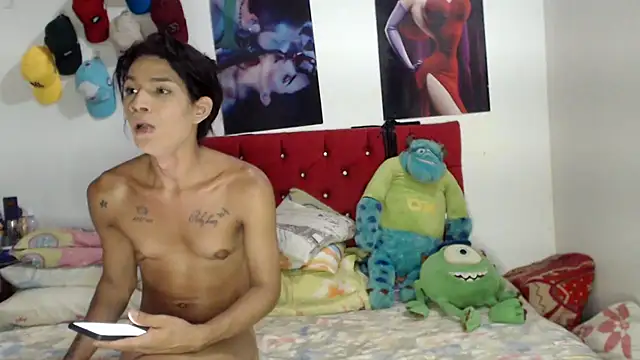 Snapshot of dirtycouplehot2 chatting on 11-28-25, 10:51 dirtycouplehot2 online show from 11-28-25, 10:51