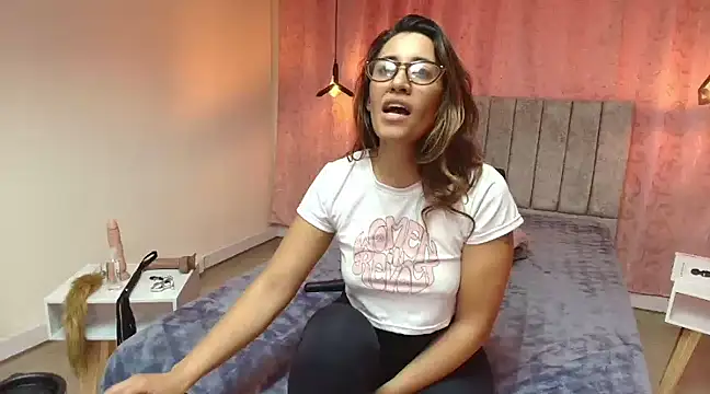 VioletaScott  online show from 02-18-25, 04:59