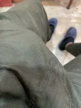 kunalmishra2003 online show from 04-25-26, 03:20